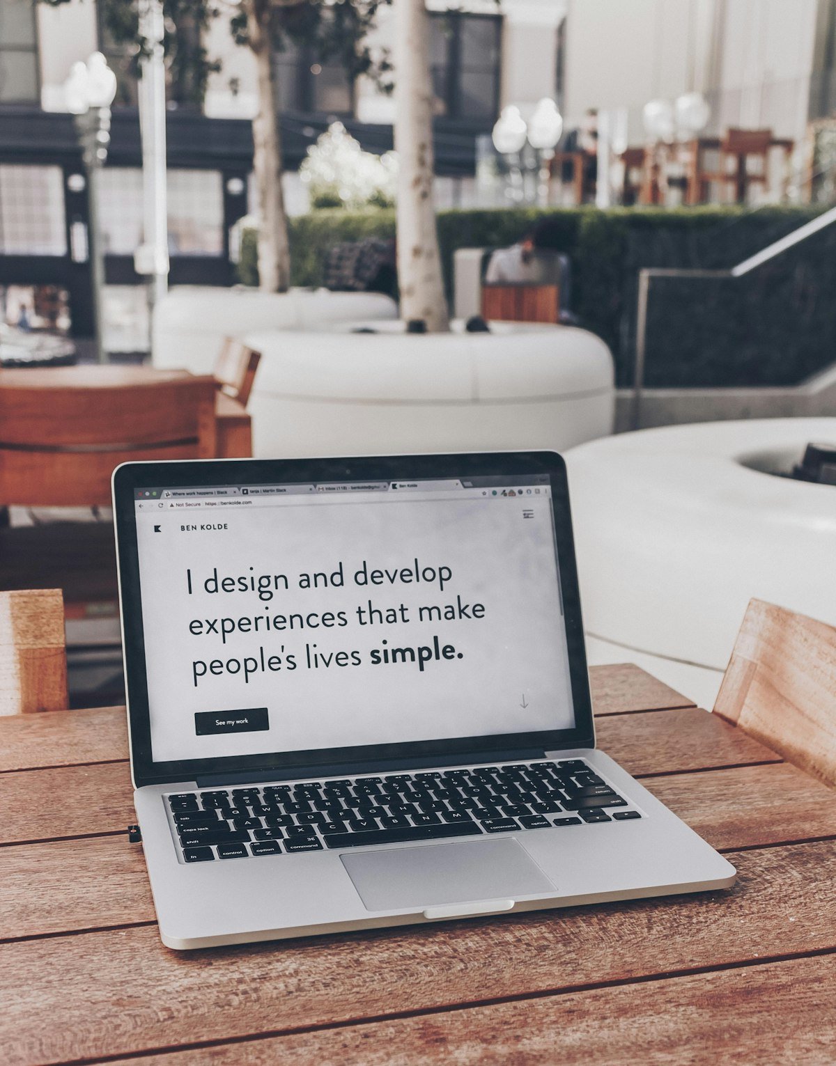 Clean design system component code on screen